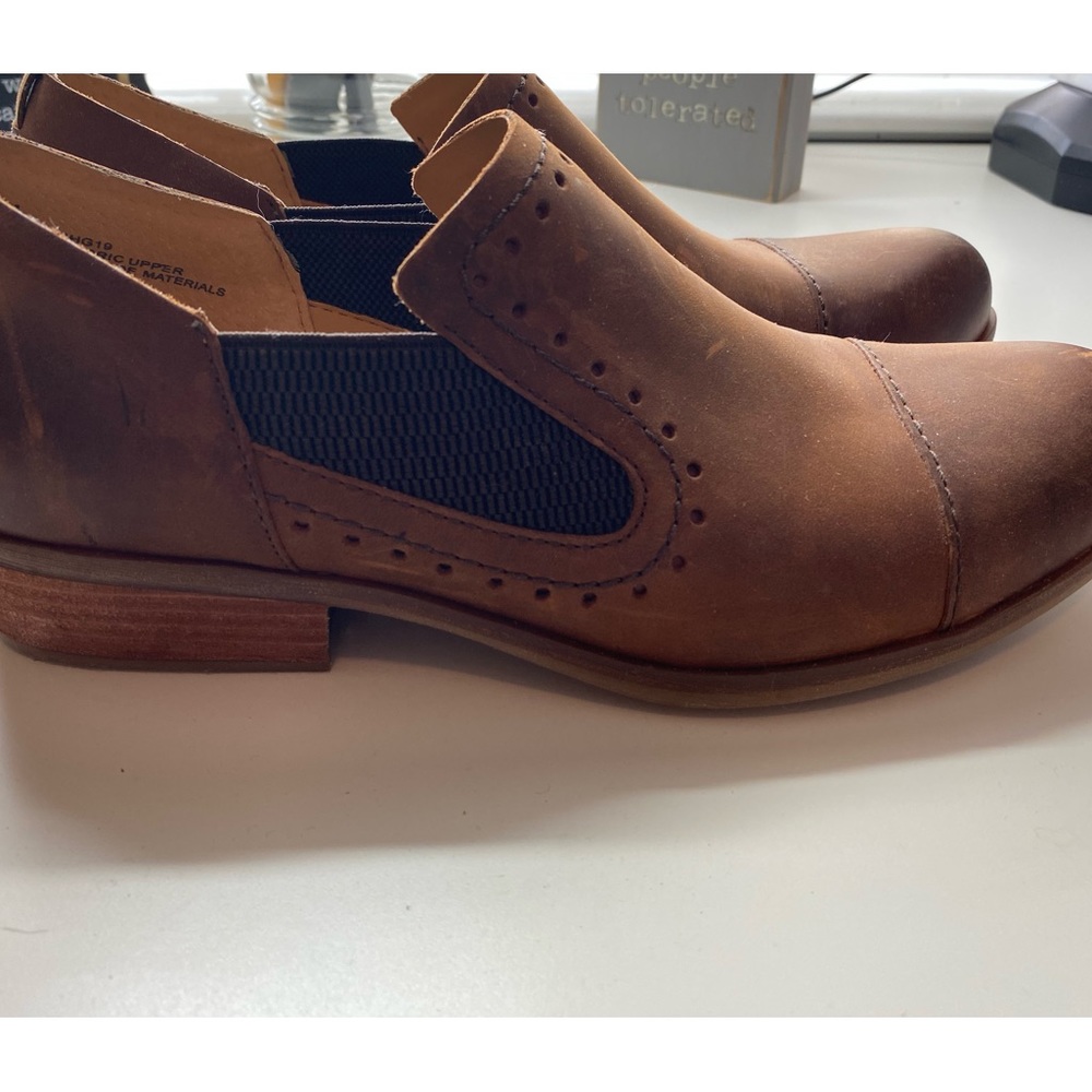 Kork’s slip-on jean boot. Size 9 M